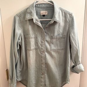 Universal Thread Light Denim Button Down Blouse